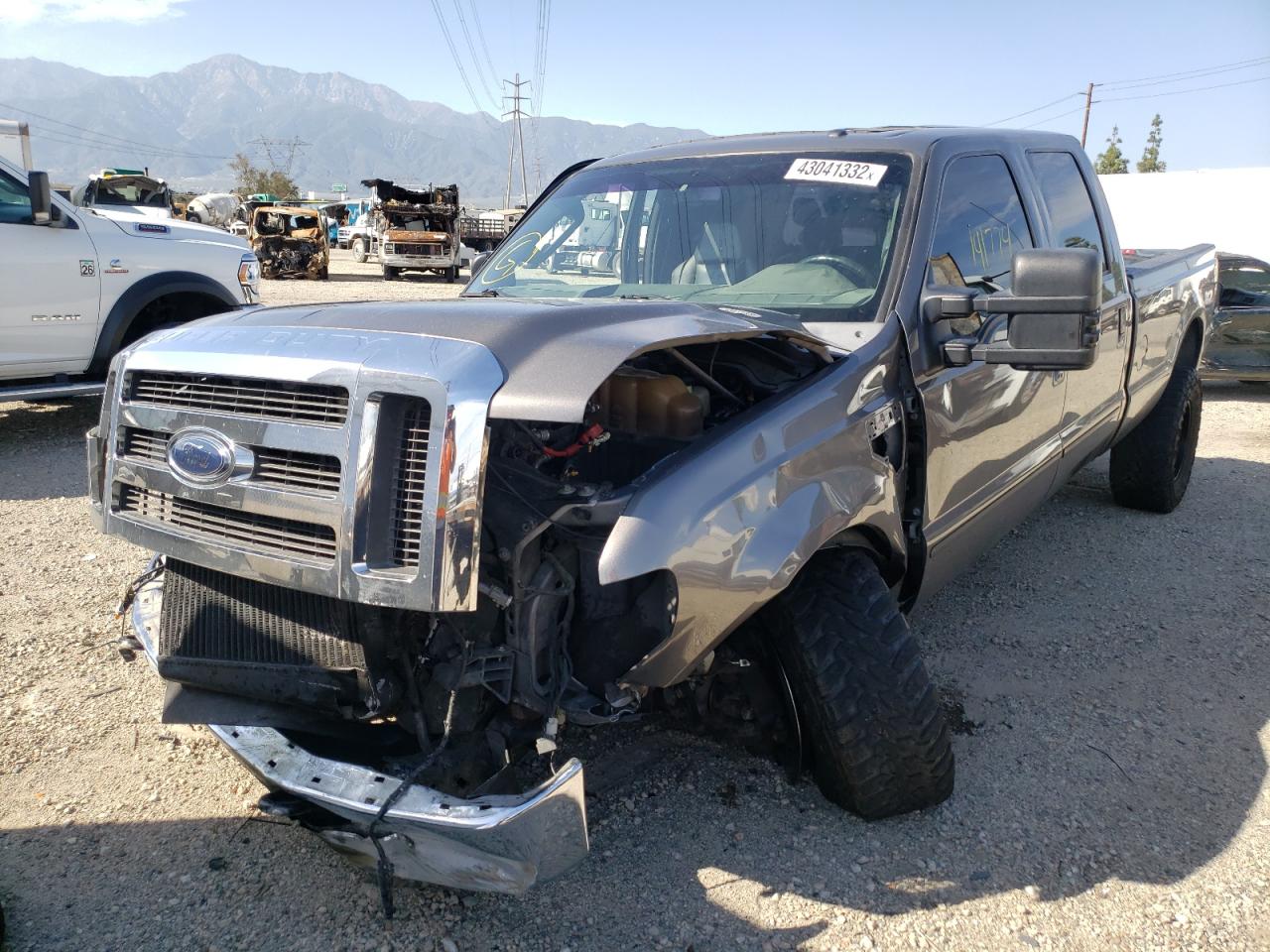 Photo 2 from auction – 2010 FORD F350 SUPER with VIN 1FTWW3BR6AEA37693