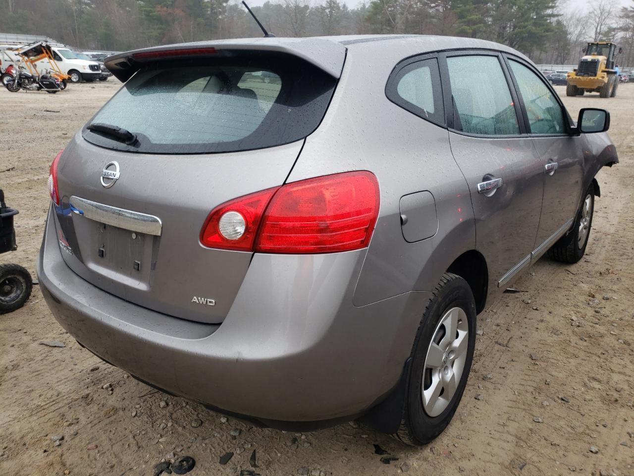 Photo 4 from auction – 2011 NISSAN ROGUE S with VIN JN8AS5MV0BW304824