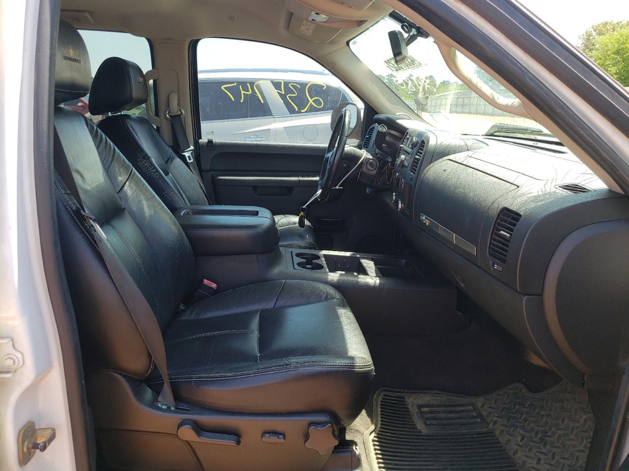 Photo 5 from auction – 2010 CHEVROLET SILVERADO with VIN 3GCRCSE08AG262980