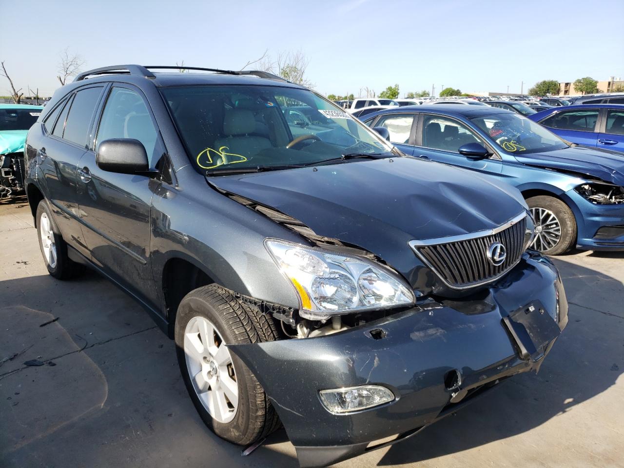 LEXUS RX 330 2005 with VIN 2T2HA31UX5C046771 - Photo from auction