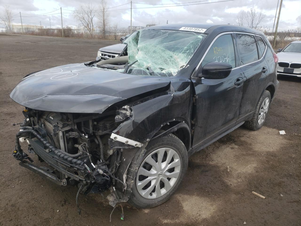 Photo 2 from auction – 2017 NISSAN ROGUE SV with VIN 5N1AT2MVXHC765896