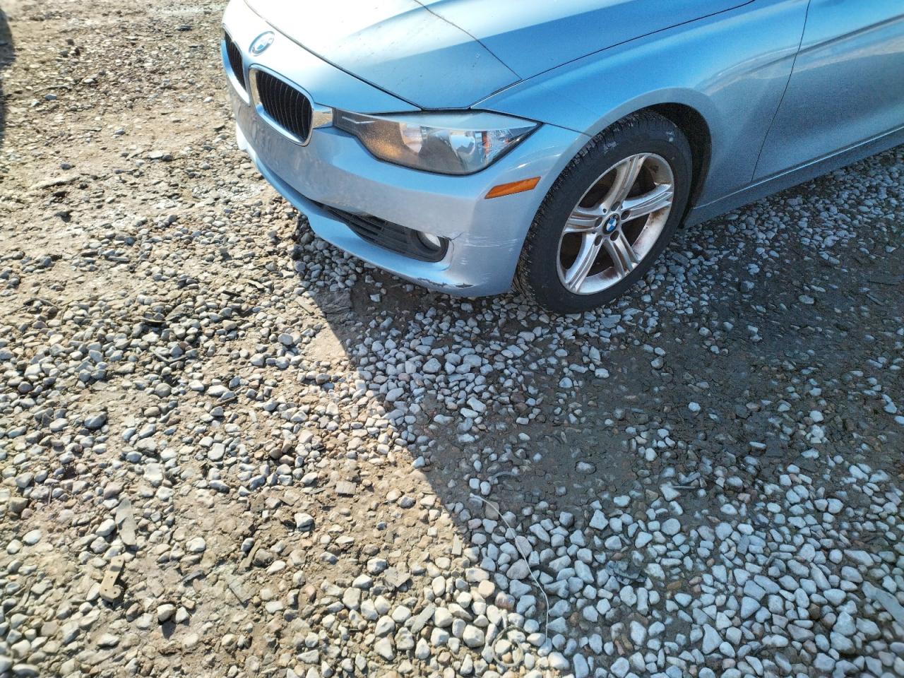 Photo 9 from auction – 2012 BMW 328 I with VIN WBA3A5C55CF350091