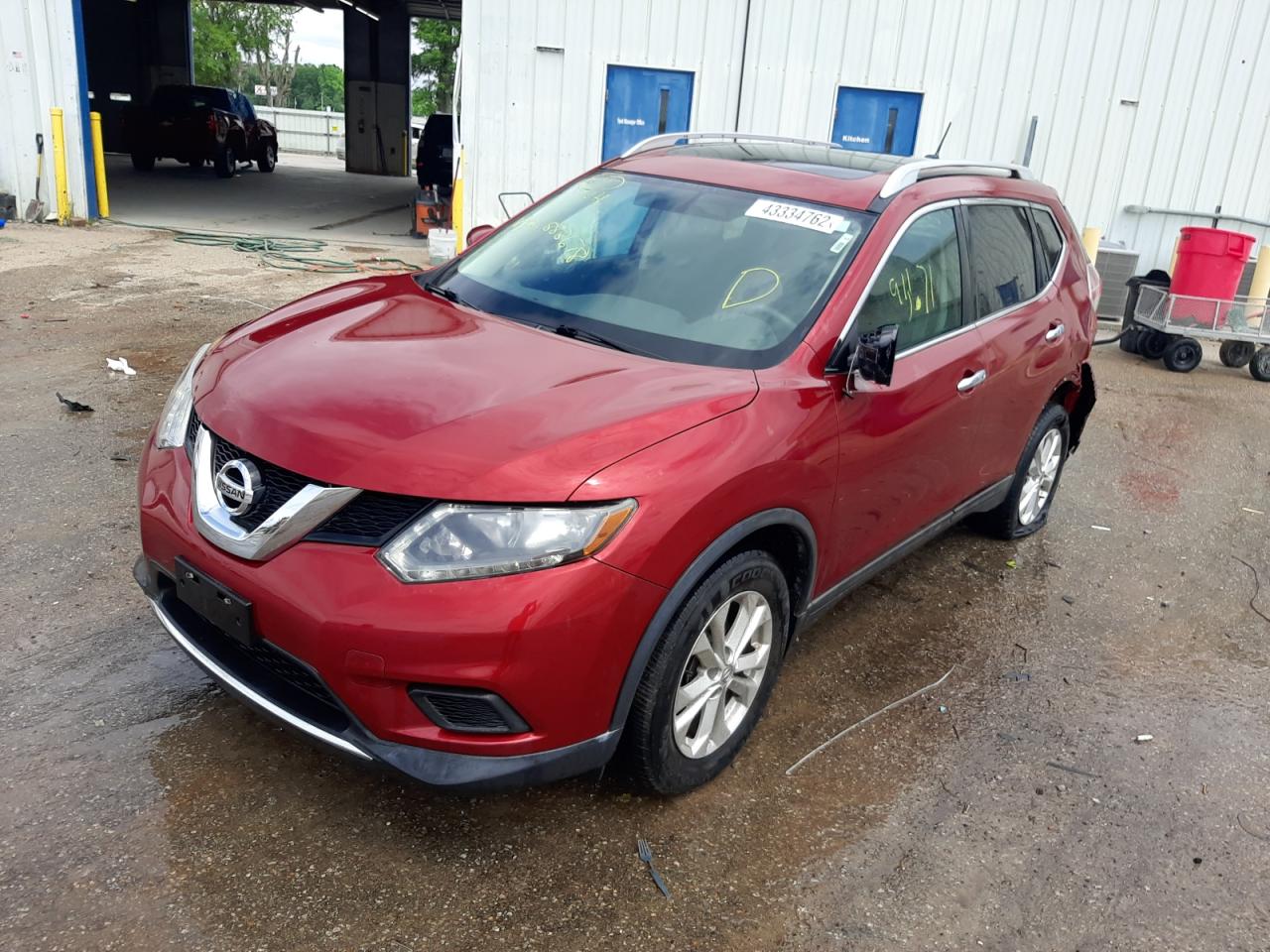 Photo 2 from auction – 2016 NISSAN ROGUE S with VIN 5N1AT2MT5GC888678