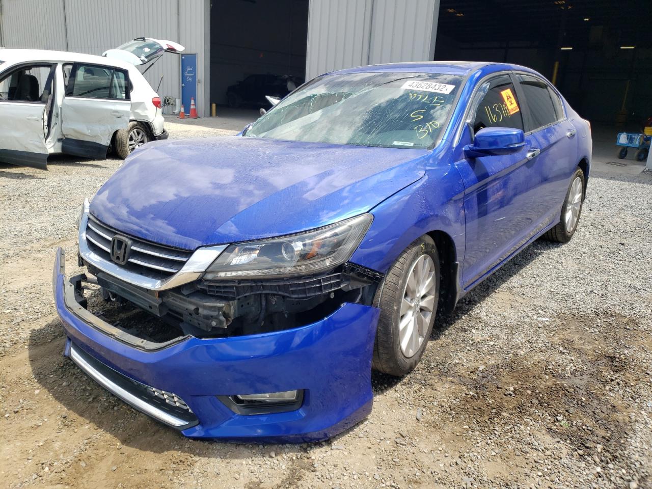 Photo 12 from auction – 2013 HONDA ACCORD EX with VIN 1HGCR2F76DA123211