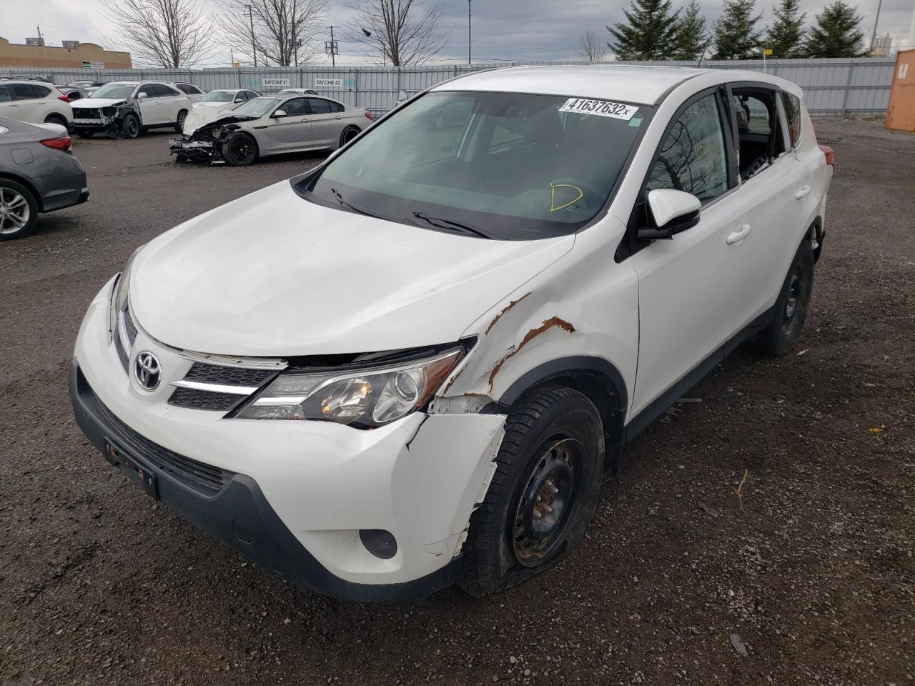 Photo 2 from auction – 2015 TOYOTA RAV4 LE with VIN 2T3BFREV9FW369993