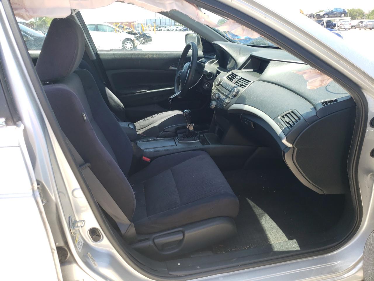 Photo 5 from auction – 2011 HONDA ACCORD LX with VIN 1HGCP2E38BA097132