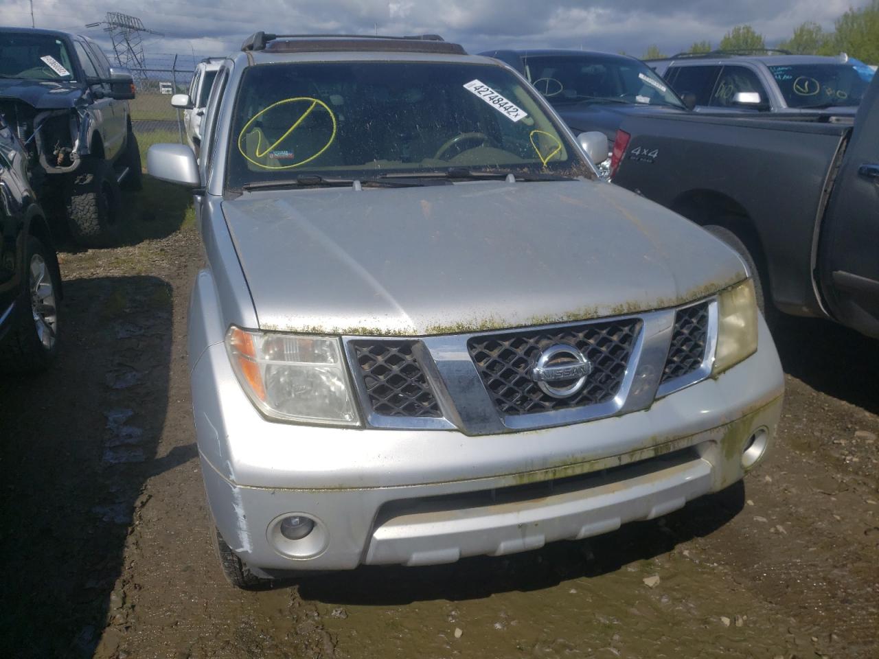 Photo 9 from auction – 2005 NISSAN PATHFINDER with VIN 5N1AR18WX5C781457