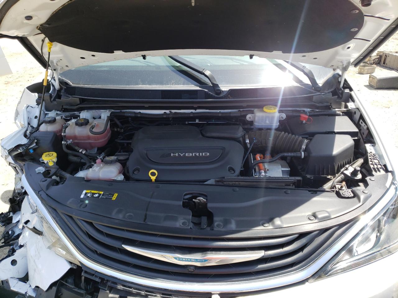 Photo 7 from auction – 2018 CHRYSLER PACIFICA H with VIN 2C4RC1N71JR358712
