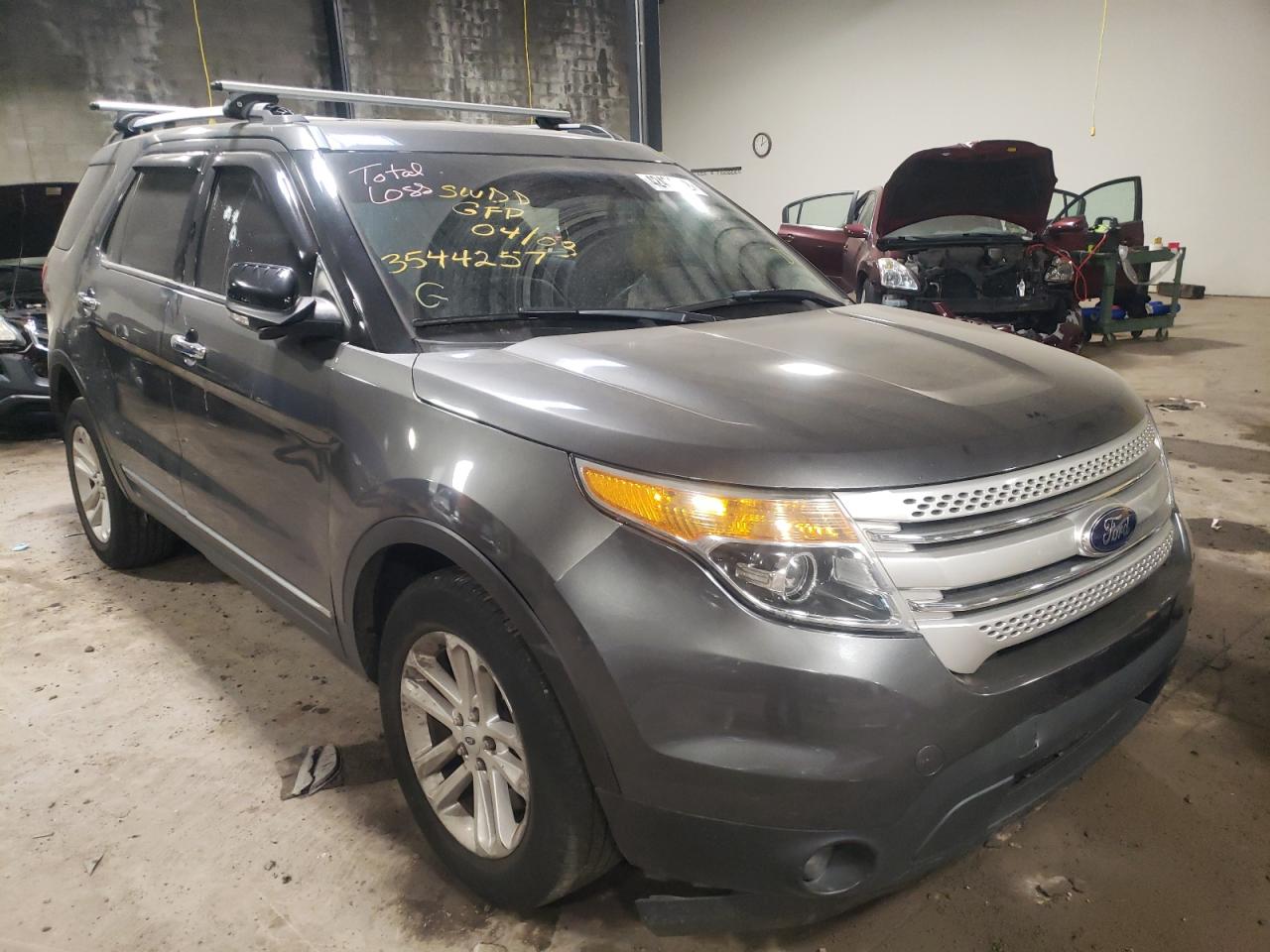 FORD EXPLORER X 2015 with VIN 1FM5K8D87FGB00347 - Photo from auction