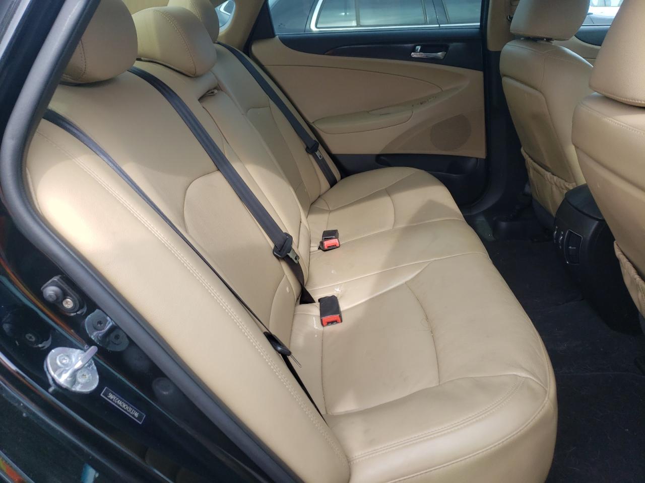 Photo 6 from auction – 2012 HYUNDAI SONATA SE with VIN 5NPEC4AC9CH313746