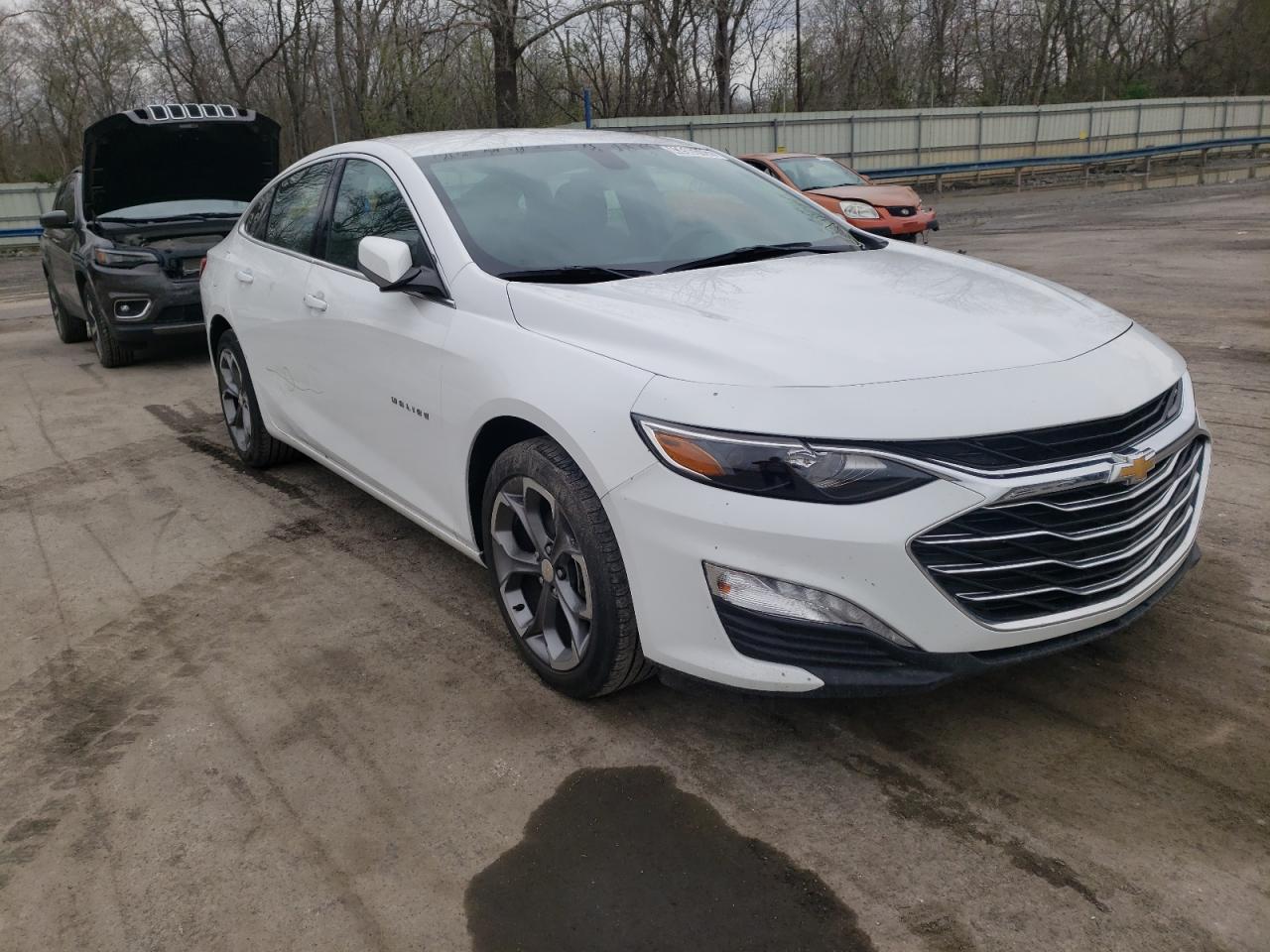 CHEVROLET MALIBU LT 2020 with VIN 1G1ZD5ST2LF107917 - Photo from auction