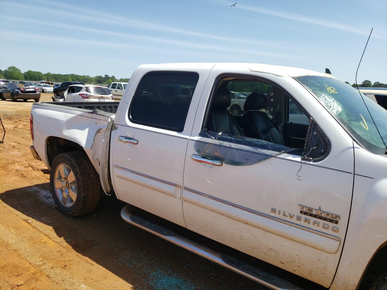 Photo 9 from auction – 2010 CHEVROLET SILVERADO with VIN 3GCRCSE08AG262980