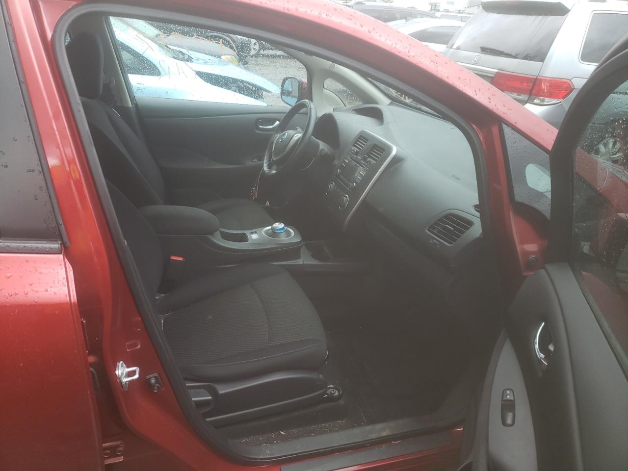 Photo 5 from auction – 2014 NISSAN LEAF S with VIN 1N4AZ0CP4EC339181