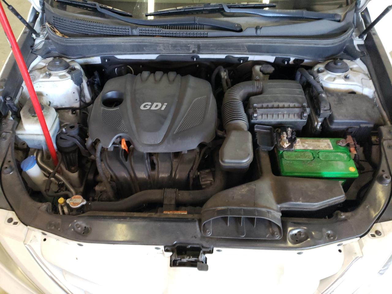 Photo 7 from auction – 2011 HYUNDAI SONATA GLS with VIN 5NPEB4AC1BH078034