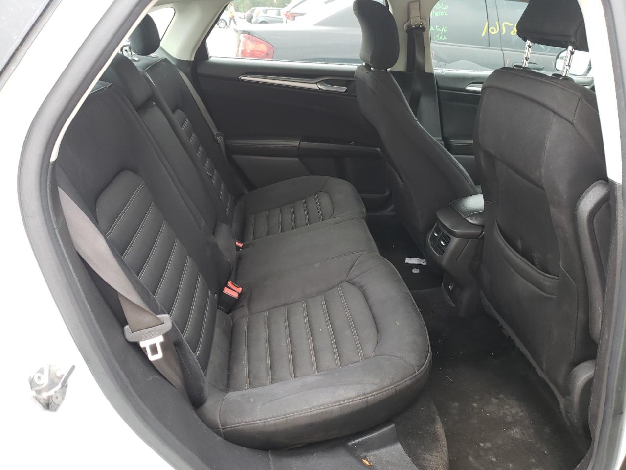 Photo 6 from auction – 2015 FORD FUSION SE with VIN 3FA6P0HD3FR290777