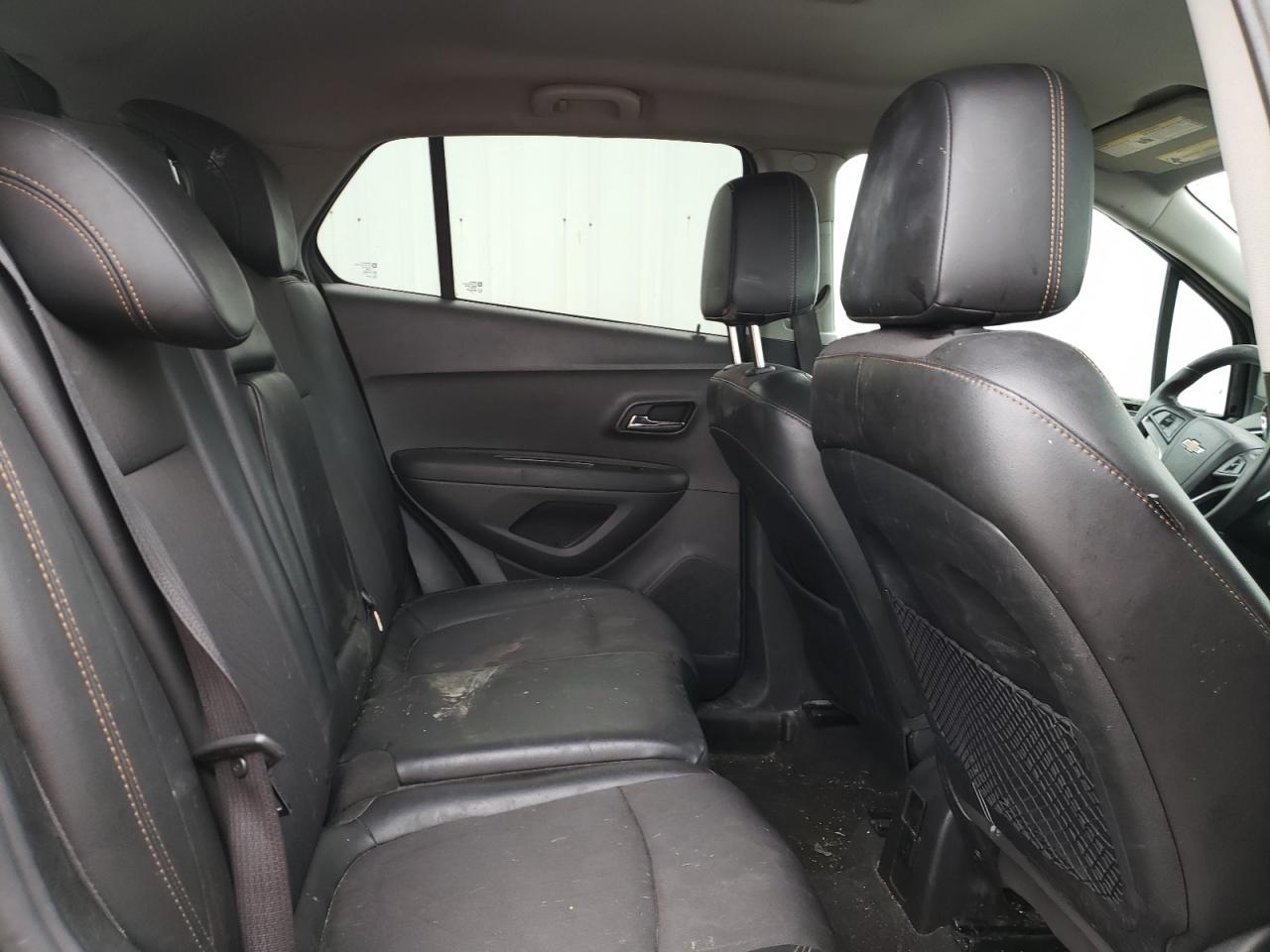 Photo 6 from auction – 2017 CHEVROLET TRAX 1LT with VIN 3GNCJLSB3HL280481