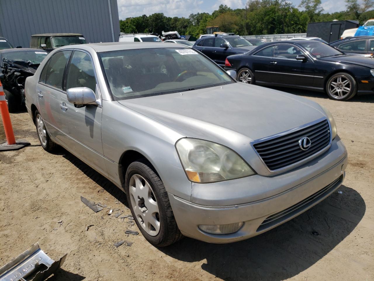 LEXUS LS 430 2003 with VIN JTHBN30F130120201 - Photo from auction