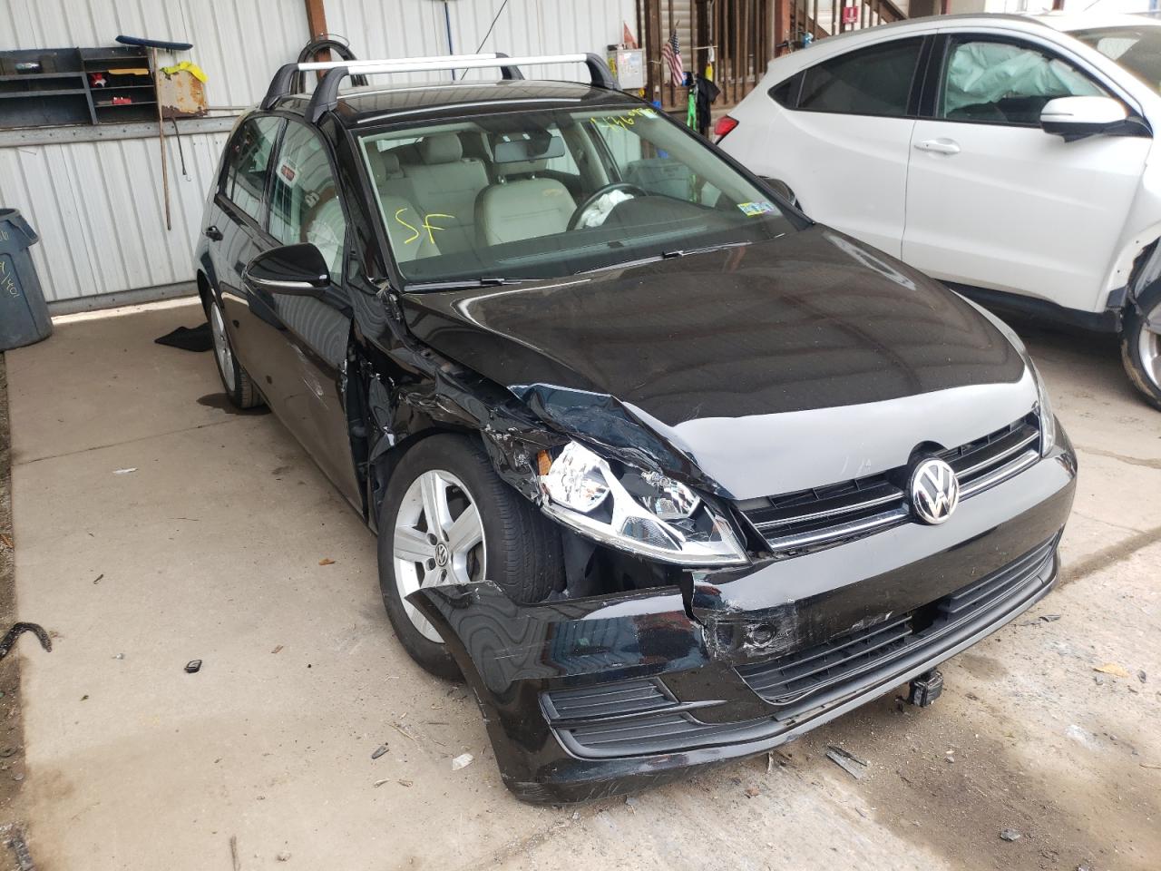 Photo 1 from auction – 2017 VOLKSWAGEN GOLF S with VIN 3VW117AU0HM029936