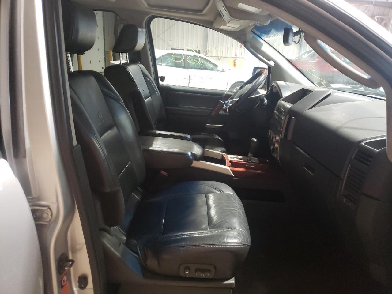 Photo 5 from auction – 2006 INFINITI QX56 with VIN 5N3AA08C36N810513