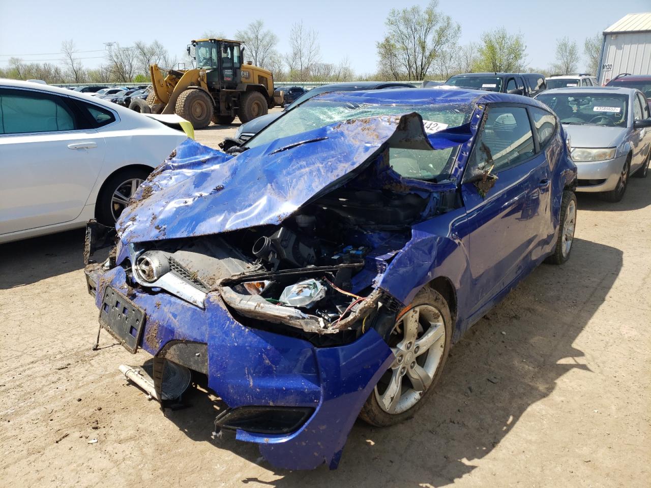 Photo 2 from auction – 2012 HYUNDAI VELOSTER with VIN KMHTC6ADXCU038661
