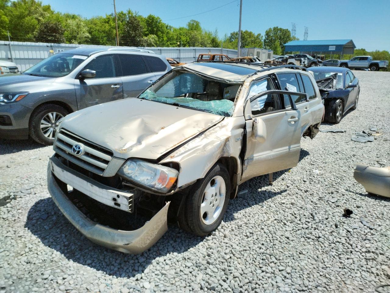Photo 2 from auction – 2005 TOYOTA HIGHLANDER with VIN JTEEP21A850081594