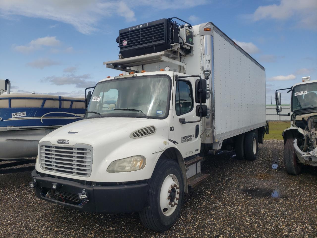 Photo 2 from auction – 2006 FREIGHTLINER M2 106 MED with VIN 1FVACWDC06HW74974