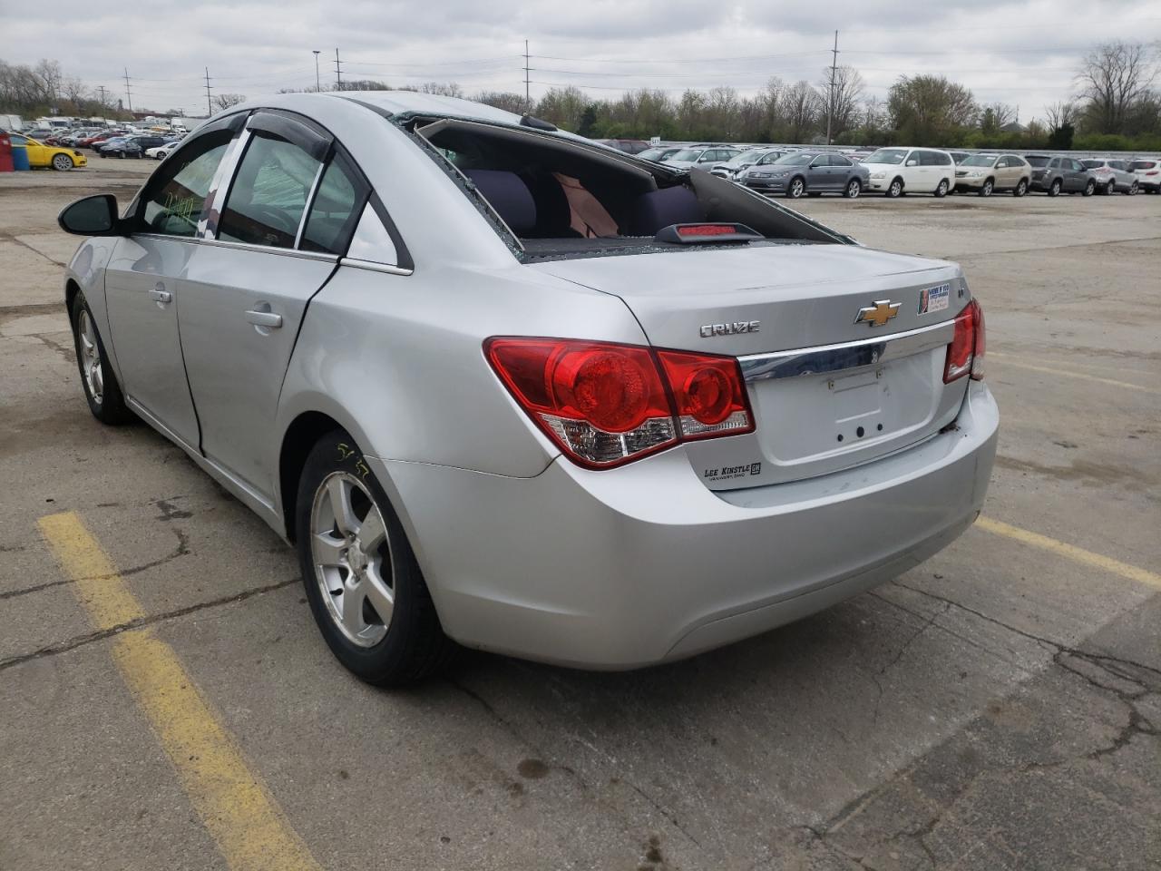 Photo 3 from auction – 2014 CHEVROLET CRUZE with VIN 1G1PC5SB8E7346824