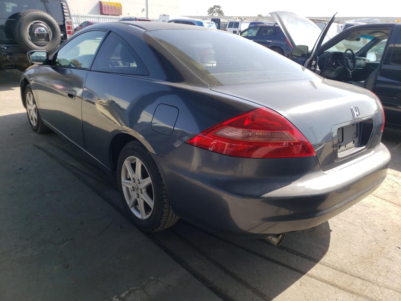 Photo 3 from auction – 2003 HONDA ACCORD with VIN 1HGCM82793A032861