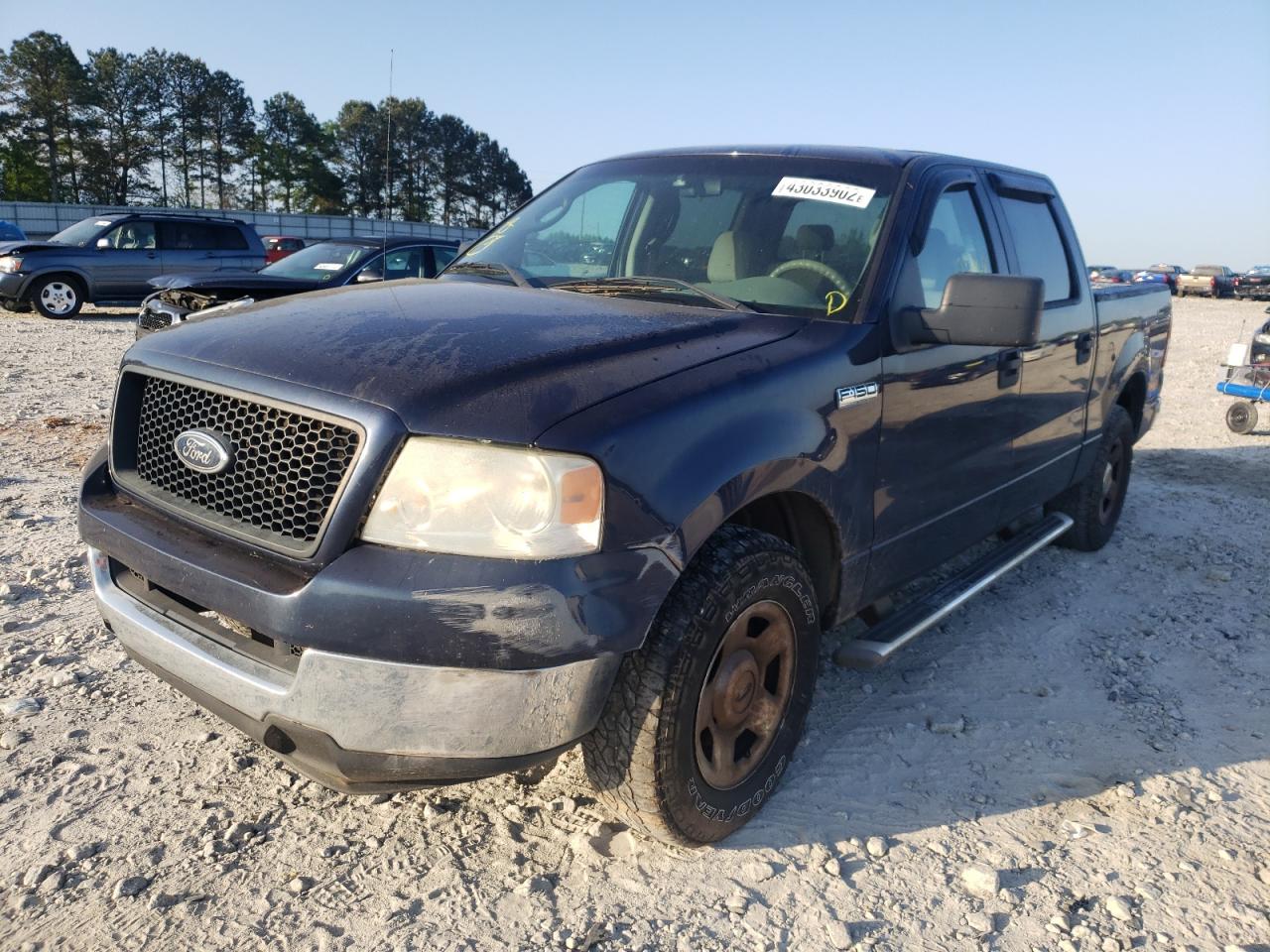Photo 2 from auction – 2005 FORD F150 SUPER with VIN 1FTRW12W05KE69291