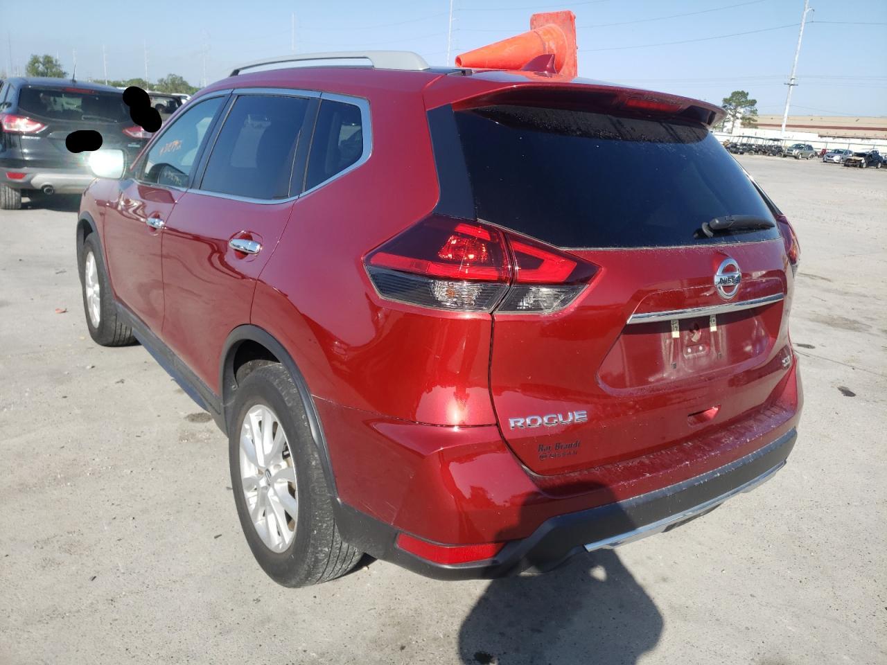 Photo 19 from auction – 2018 NISSAN ROGUE S with VIN 5N1AT2MT6JC703514