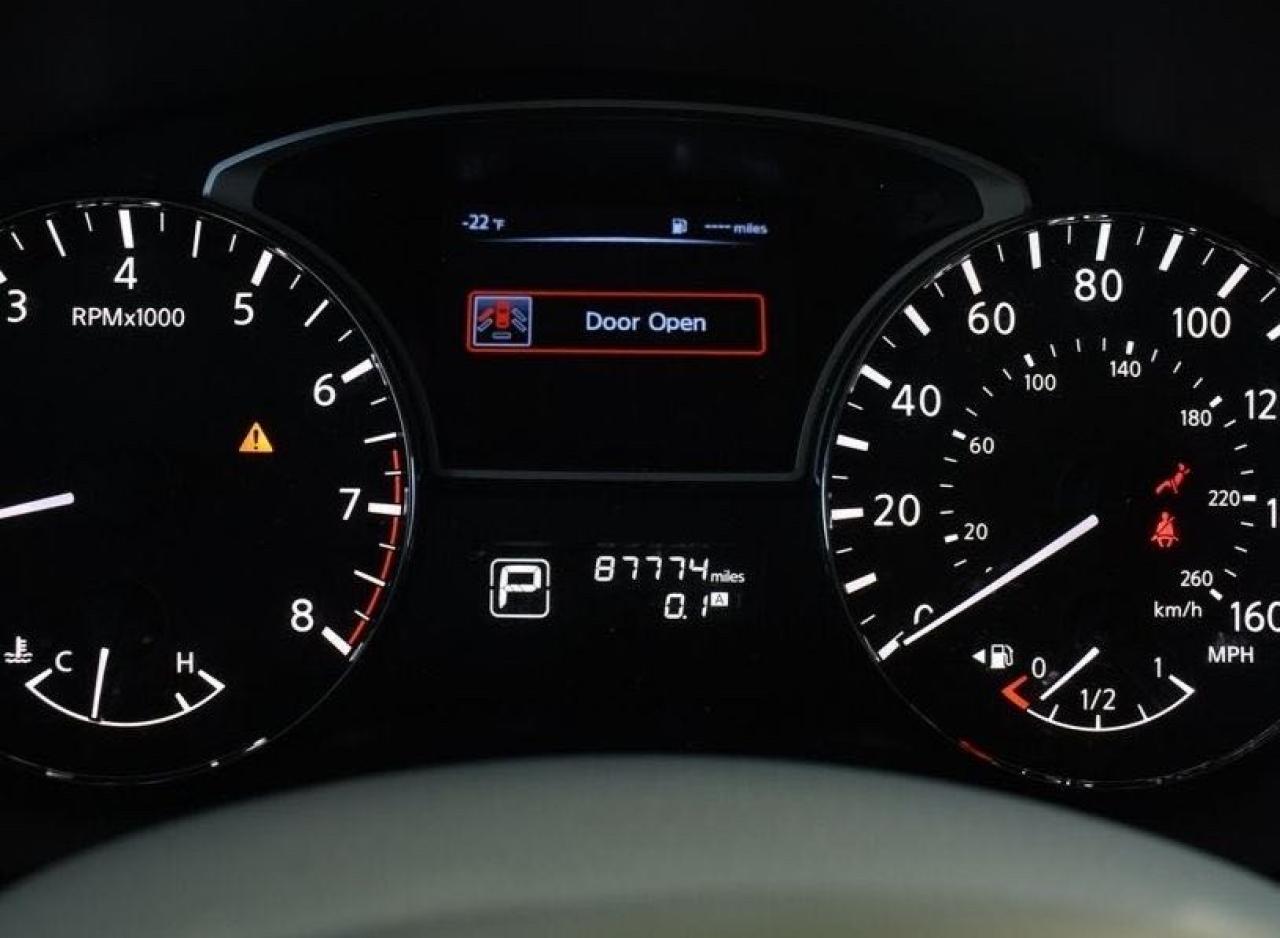 Photo 8 from auction – 2015 NISSAN PATHFINDER with VIN 5N1AR2MN1FC706067