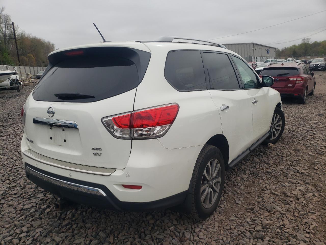 Photo 4 from auction – 2014 NISSAN PATHFINDER with VIN 5N1AR2MM5EC700147
