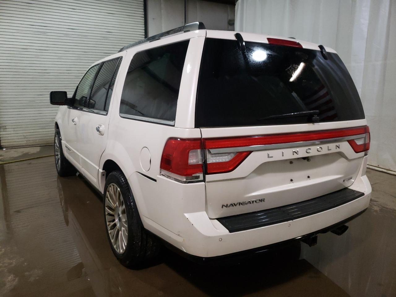 Photo 3 from auction – 2016 LINCOLN NAVIGATOR with VIN 5LMJJ2LT2GEL04665
