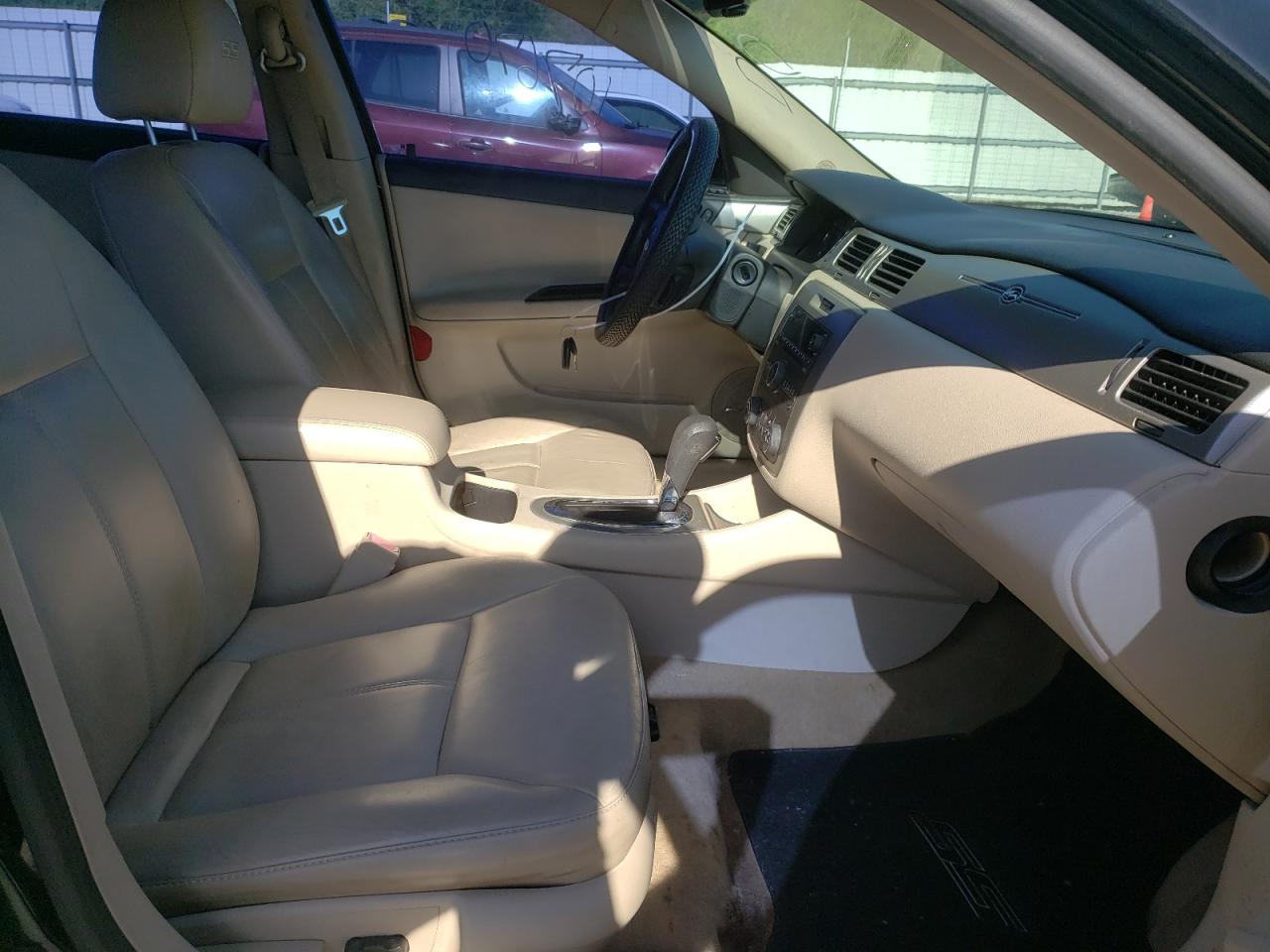 Photo 5 from auction – 2007 CHEVROLET IMPALA SUP with VIN 2G1WD58C779140355