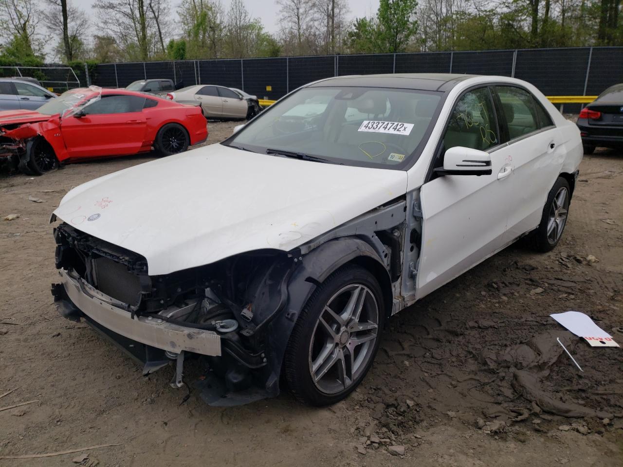 Photo 2 from auction – 2015 MERCEDES-BENZ E 350 4MAT with VIN WDDHF8JB0FB119783