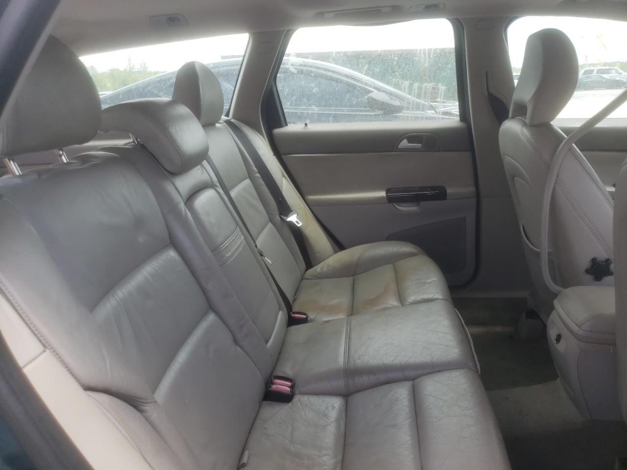Photo 6 from auction – 2005 VOLVO V50 2.4I with VIN YV1MW382452057654