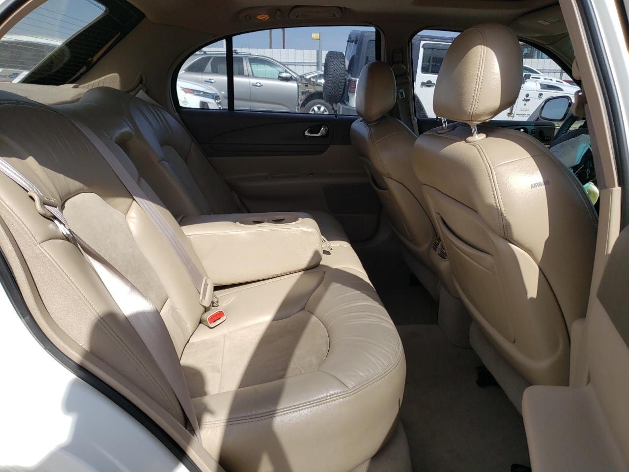 Photo 6 from auction – 2002 LINCOLN CONTINENTA with VIN 1LNHM97V82Y692893