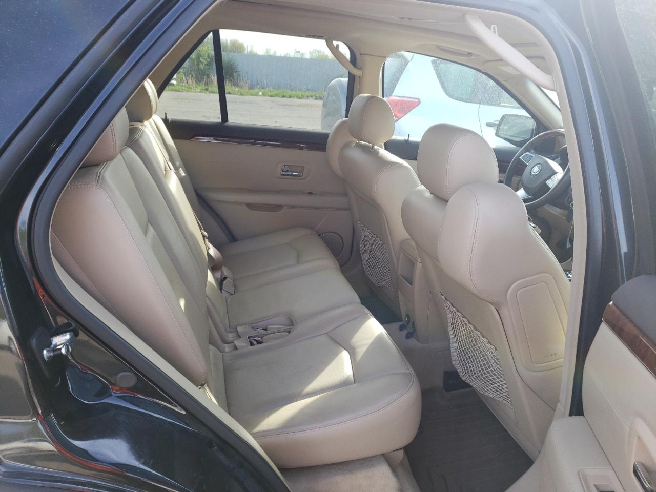 Photo 6 from auction – 2009 CADILLAC SRX with VIN 1GYEE637590139874