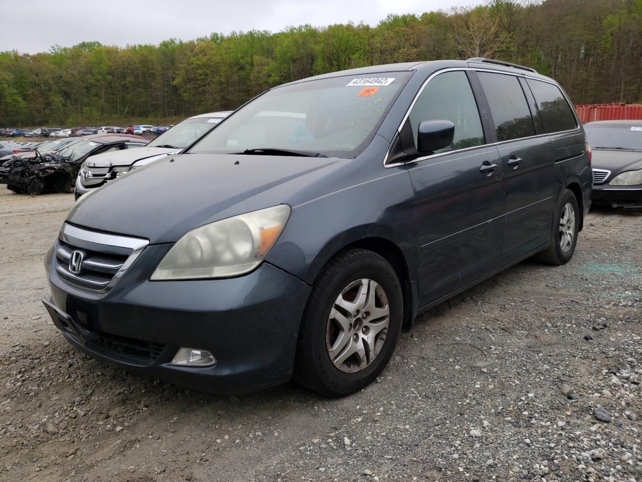Photo 2 from auction – 2005 HONDA ODYSSEY EX with VIN 5FNRL387X5B010979