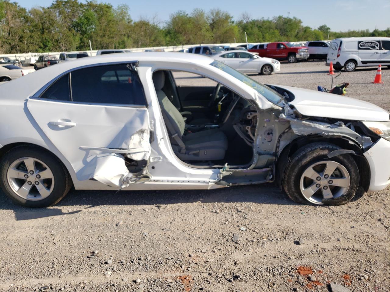 Photo 1 from auction – 2014 CHEVROLET MALIBU LS with VIN 1G11B5SL6EF278613