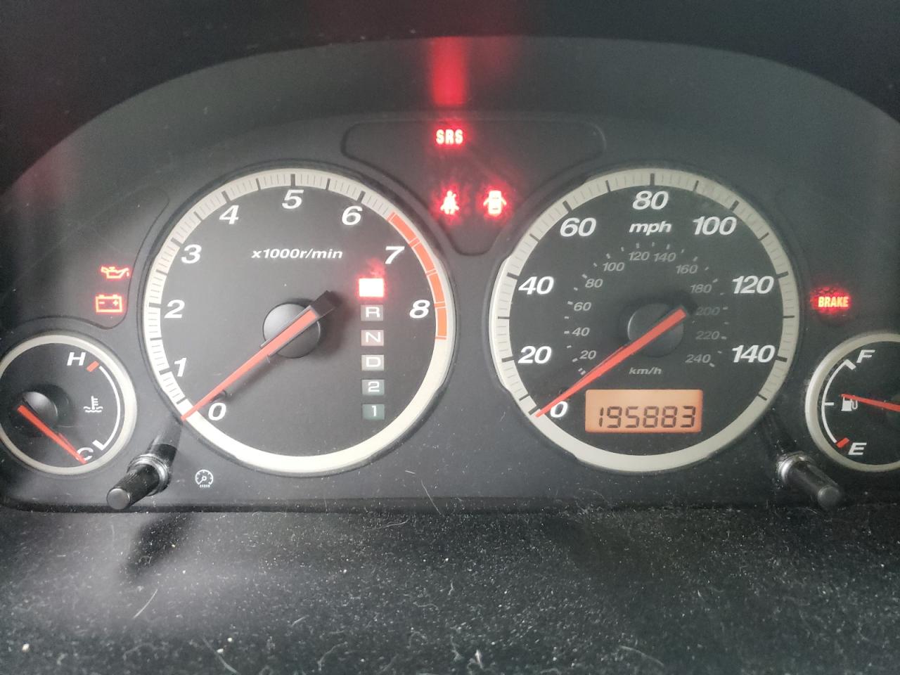 Photo 8 from auction – 2003 HONDA CR-V LX with VIN JHLRD68473C012030