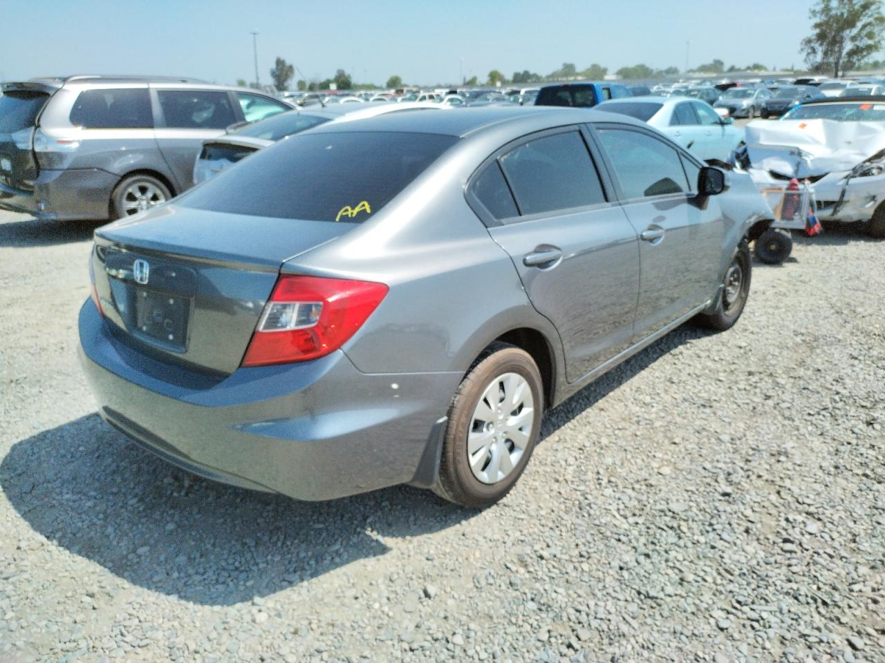 Photo 4 from auction – 2012 HONDA CIVIC LX with VIN 19XFB2F52CE321472