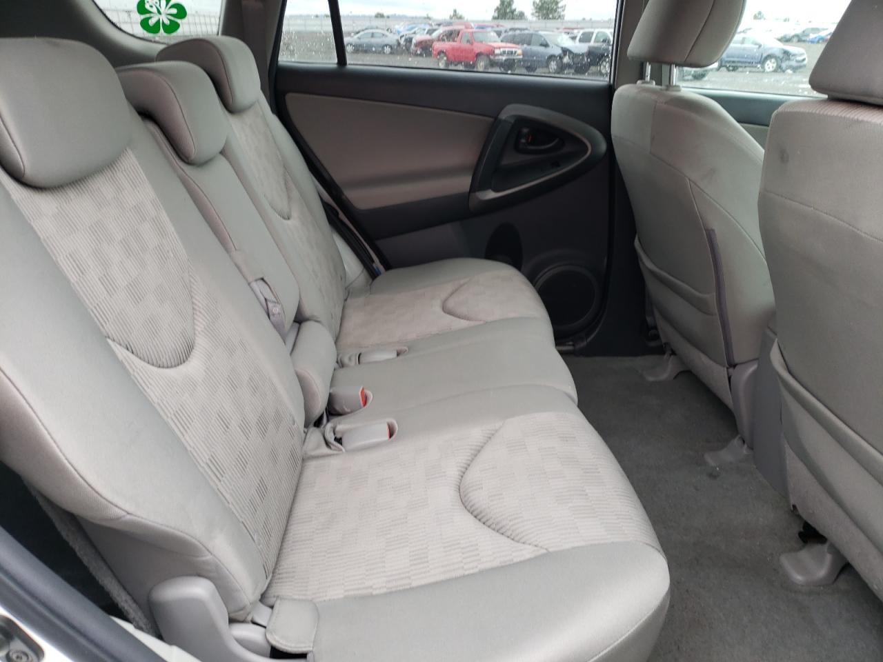 Photo 6 from auction – 2011 TOYOTA RAV4 with VIN 2T3BF4DV1BW101387