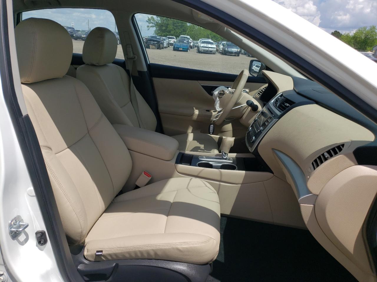 Photo 5 from auction – 2016 NISSAN ALTIMA 2.5 with VIN 1N4AL3AP3GN369012