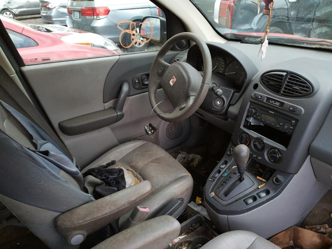 Photo 9 from auction – 2003 SATURN VUE with VIN 5GZCZ63B23S810031
