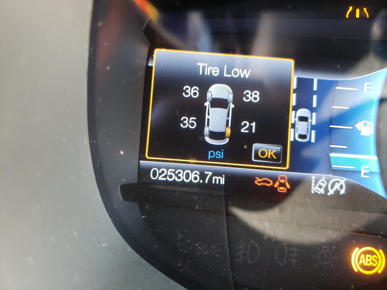 Photo 8 from auction – 2020 FORD EDGE SEL with VIN 2FMPK3J93LBB62095