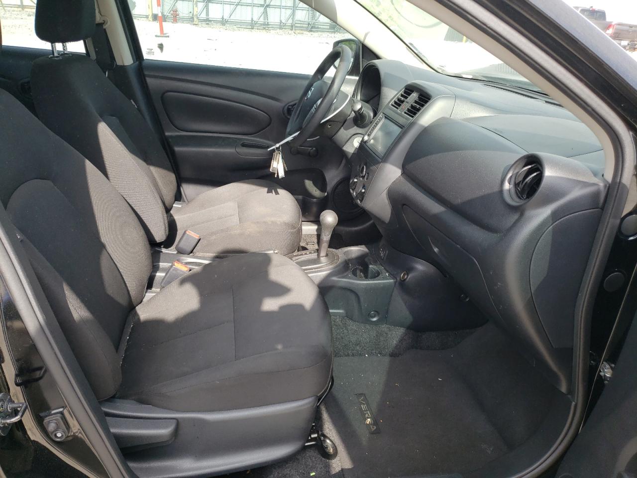 Photo 5 from auction – 2019 NISSAN VERSA S with VIN 3N1CN7AP4KL809223