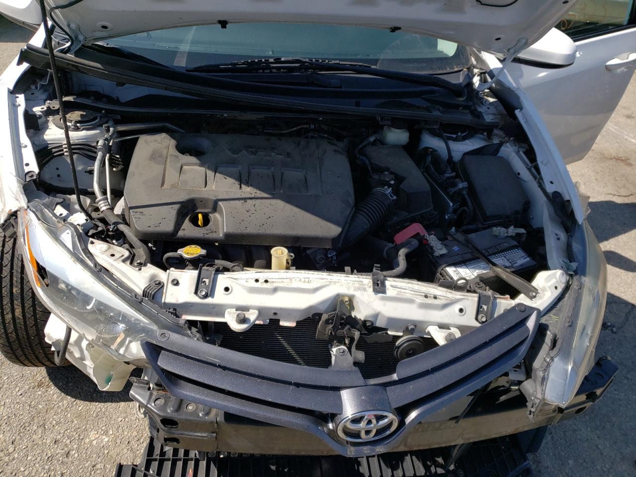 Photo 7 from auction – 2015 TOYOTA COROLLA L with VIN 5YFBURHE9FP302936