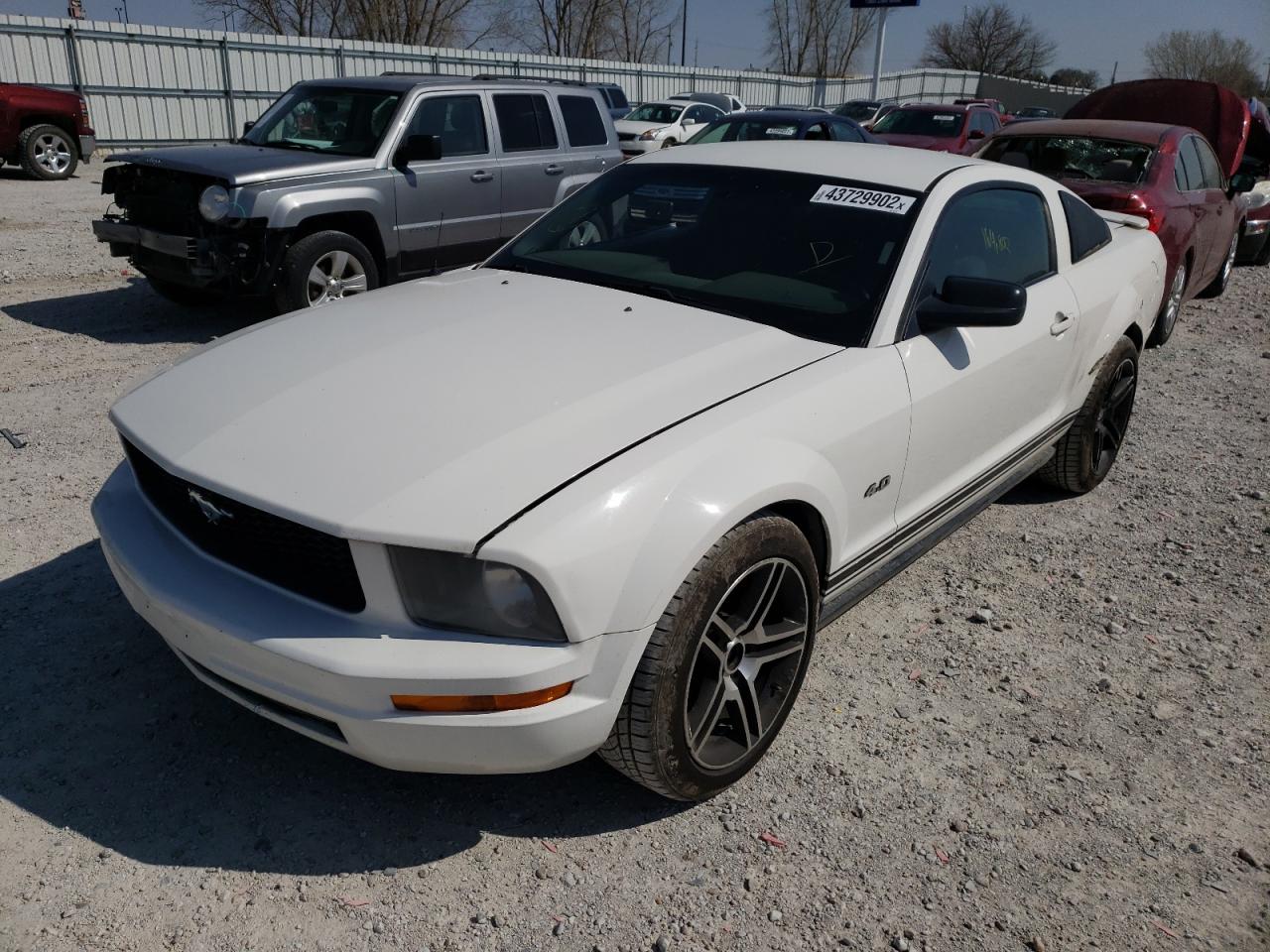 Photo 2 from auction – 2007 FORD MUSTANG with VIN 1ZVFT80N975361202