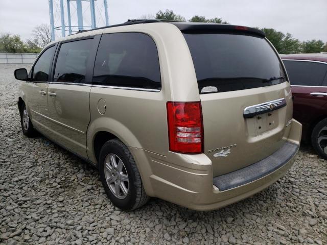 Photo 3 from auction – 2010 CHRYSLER TOWN & COU with VIN 2A4RR2D17AR456431